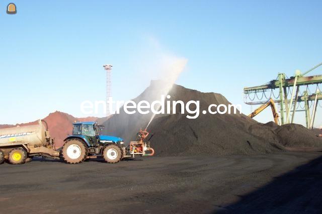 Trekker + spuitwagen + nevelkanon