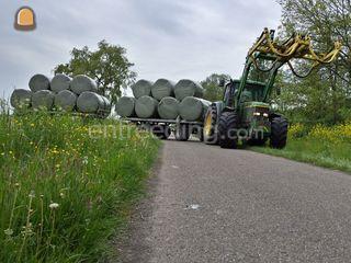 Ronde/vierkante balen rij... Omgeving Purmerend