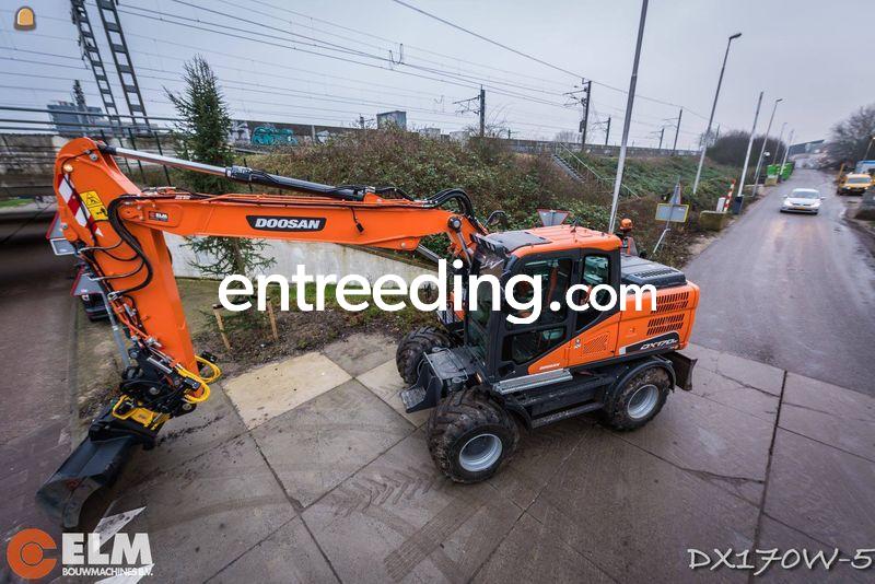 Doosan DX 170