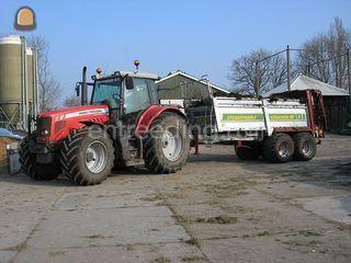 MF + Strautman meststrooi... Omgeving De Ronde Venen