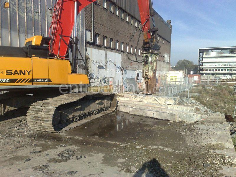 Sany 230