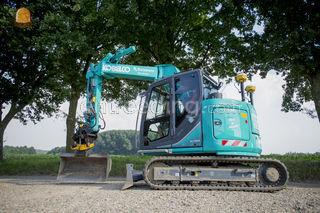 Kobelco 8tons semi binnen... Omgeving Sittard