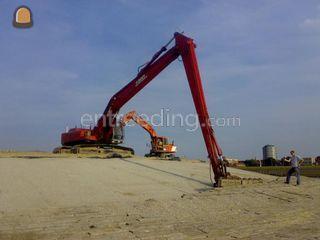 hitachi fh330longreache Omgeving Breda