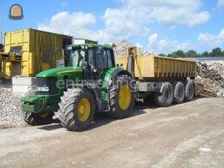 Tractoren + carrier Omgeving Barneveld