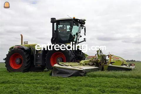 Claas Xerion + Claas Disco maaicombi