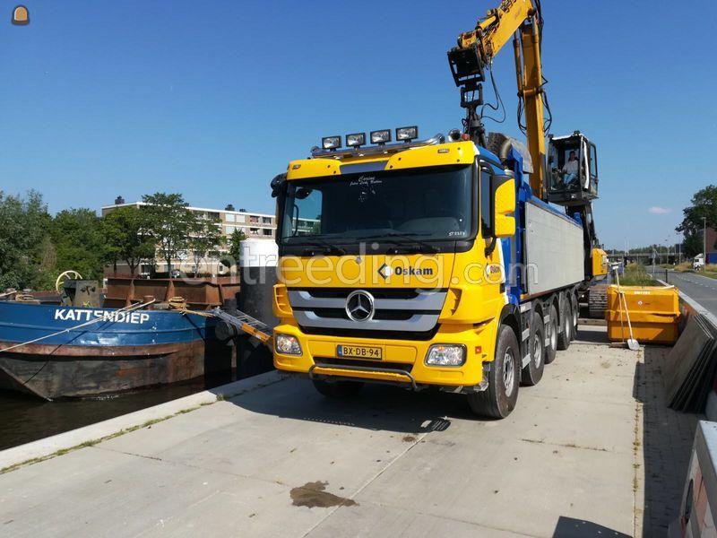 Kipauto Mercedes 10x4ws