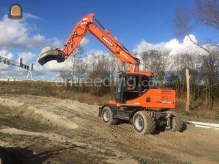 Doosan DX140 + GPS Omgeving Gouda