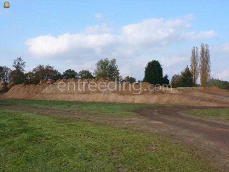 Ophoogzand/ straatzand