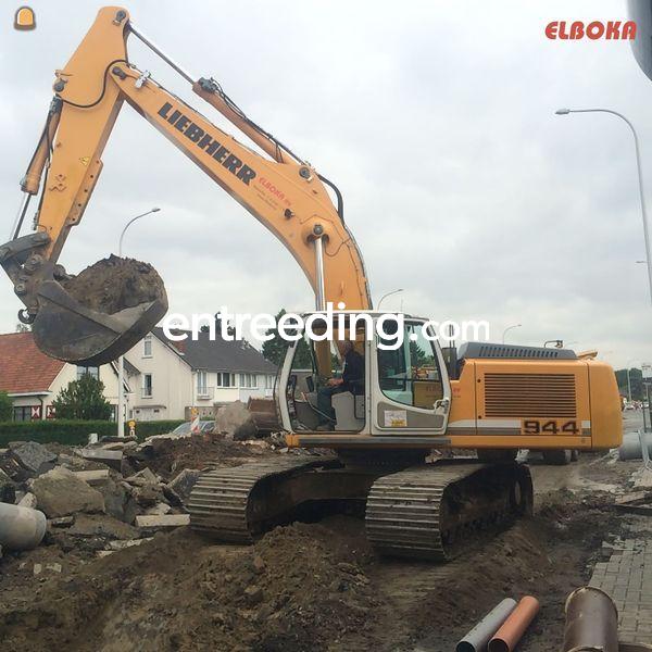 Liebherr 944