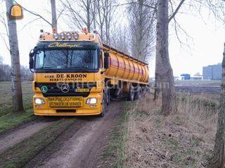 Veenhuis oplegger Omgeving Tilburg