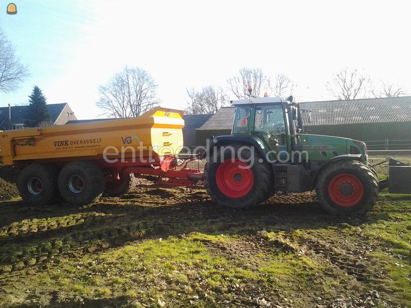 Fendt 714 met gronddumper
