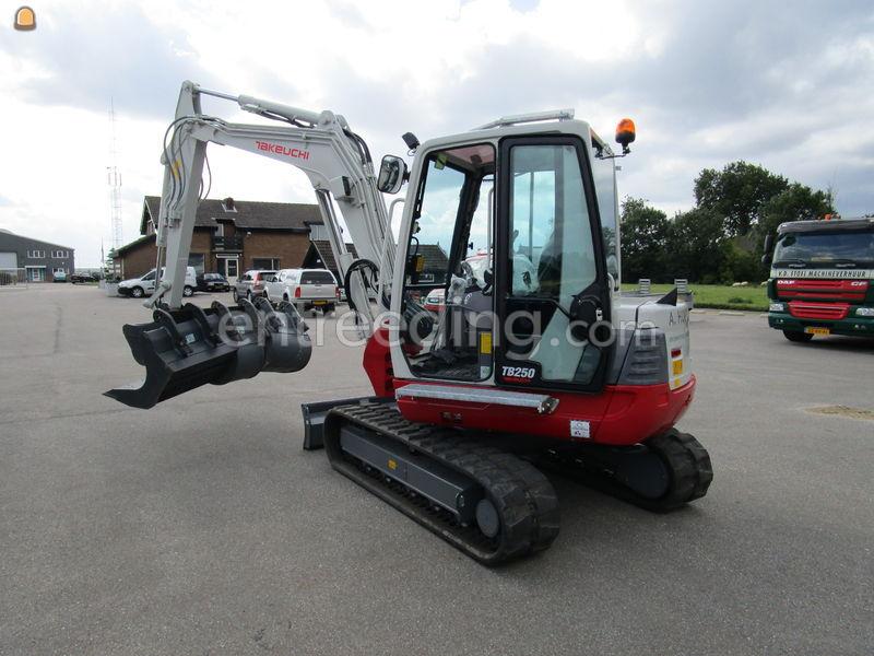 Takeuchi TB250 LSA & od