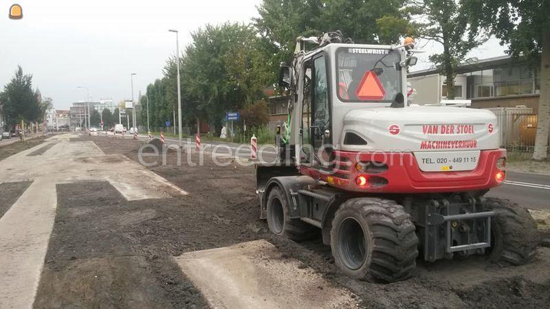 Takeuchi TB295W & DKS en overdruk