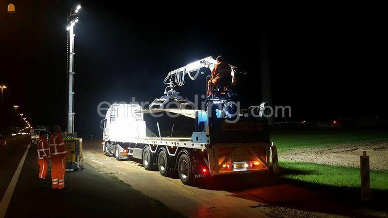 Steentrailer incl. 20T/M kraan