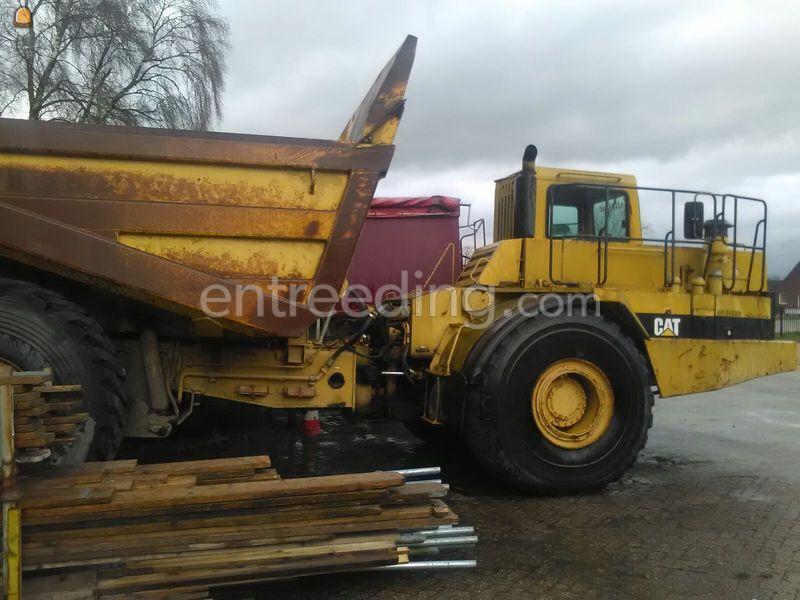 Cat D 40 D   2 x