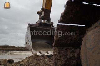 Van den Borne Grondverzet en Transport uit Reusel