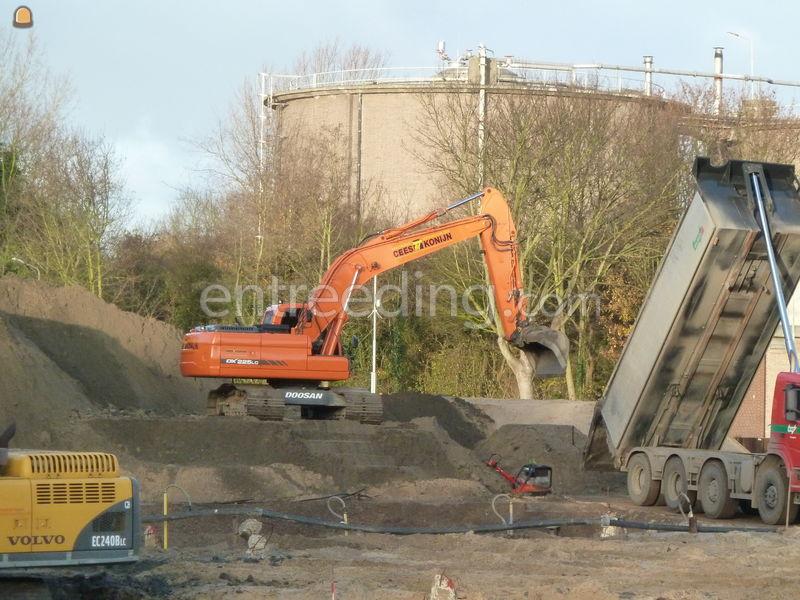 Doosan DX 225+ovd+GPS