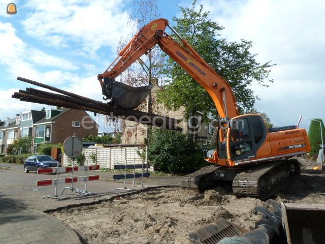 Doosan DX 225+ovd+GPS