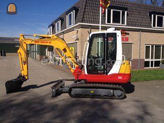 Takeuchi TB235 / overdruk Omgeving Purmerend