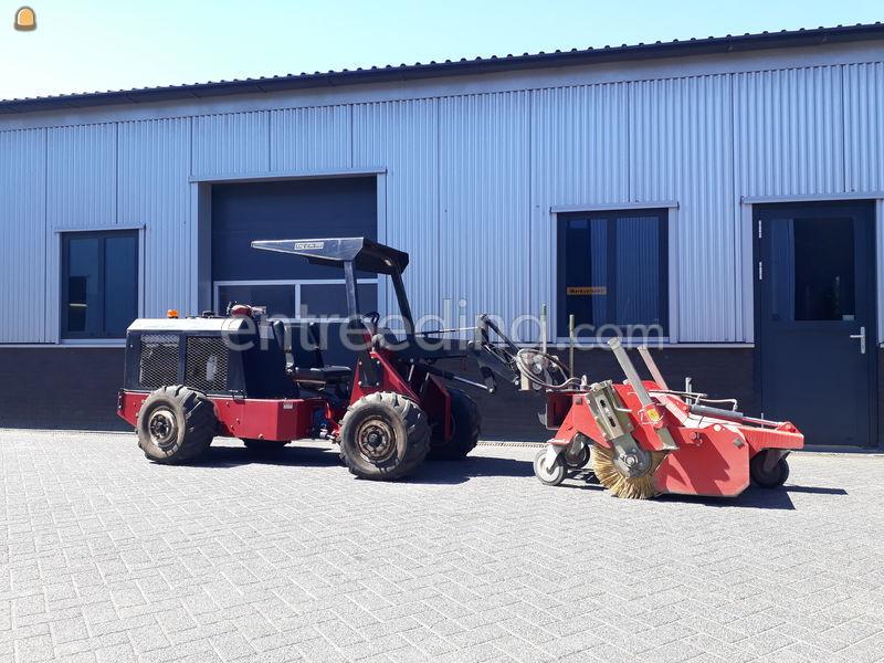 Talud maaier Power trac PT 1850