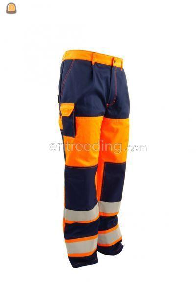 Signalisatiemateriaal: laatste stuks en showroommodellen aan outlet prijzen!