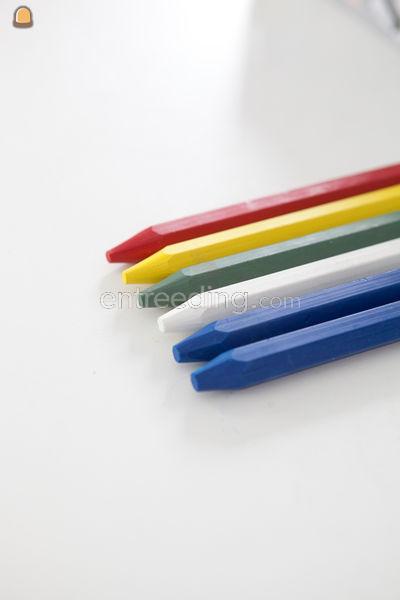 Grondmarkeringen: verf, krijt, sprays, thermische markering