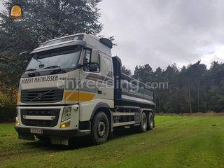 levering van teelaarde, a... Omgeving Hasselt