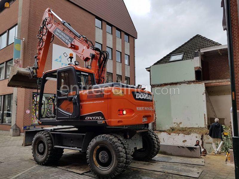 Doosan DX 170W