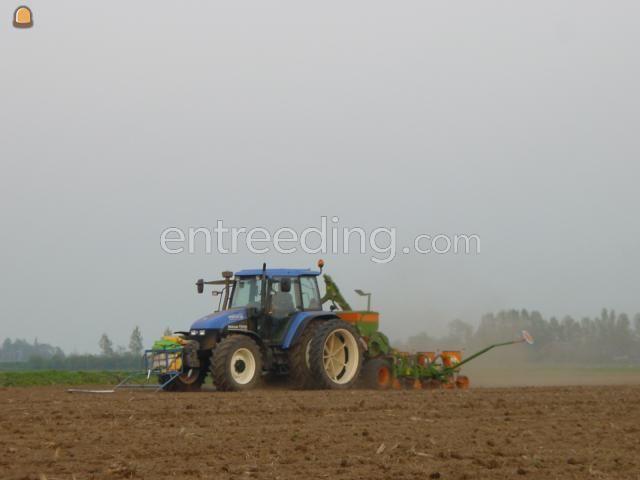 8 rijige maiszaaier 6 mtr. 