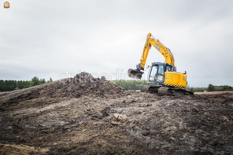 Kobelco SK140 + 3D GPS