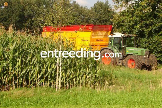 Fendt 515 + 40 m3 Veenhuis silagewagen