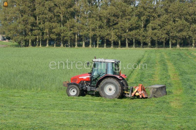 Trekker + kuhn maaicombi