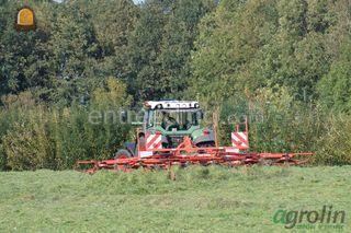 Kuhn hooischudder - 6 ele... Omgeving Voorne-Putten