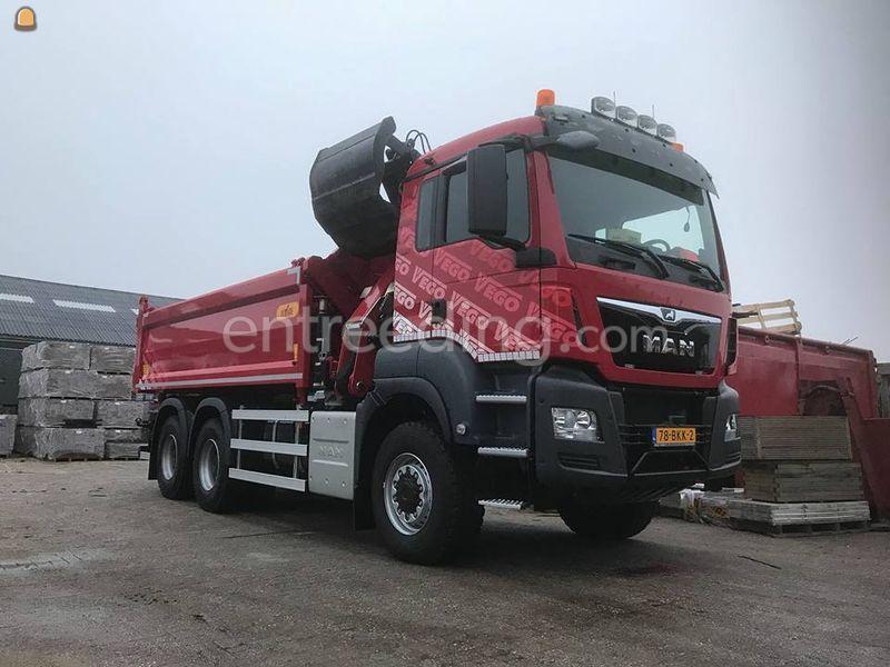 MAN 6x6 Knijperwagen