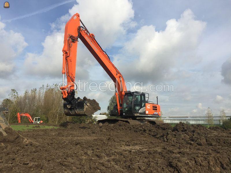 Hitachi ZX 250 LC-6 3D-GPS SLR 13 m
