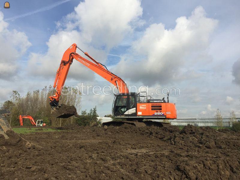 Hitachi ZX 250 LC-6 SLR 13 m.