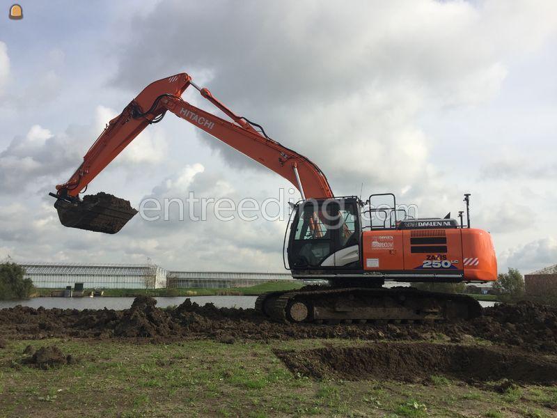 Hitachi ZX 250 LC-6 SLR 13 m.