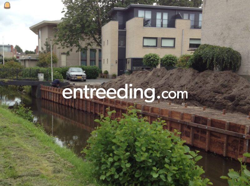 Hardhout t.b.v. beschoeiing