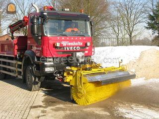 Iveco 4*4 met Schmidt Bor... Omgeving Eindhoven