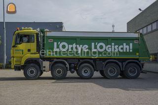 Mercedes 10x4 Omgeving Oostelijke Mijnstreek