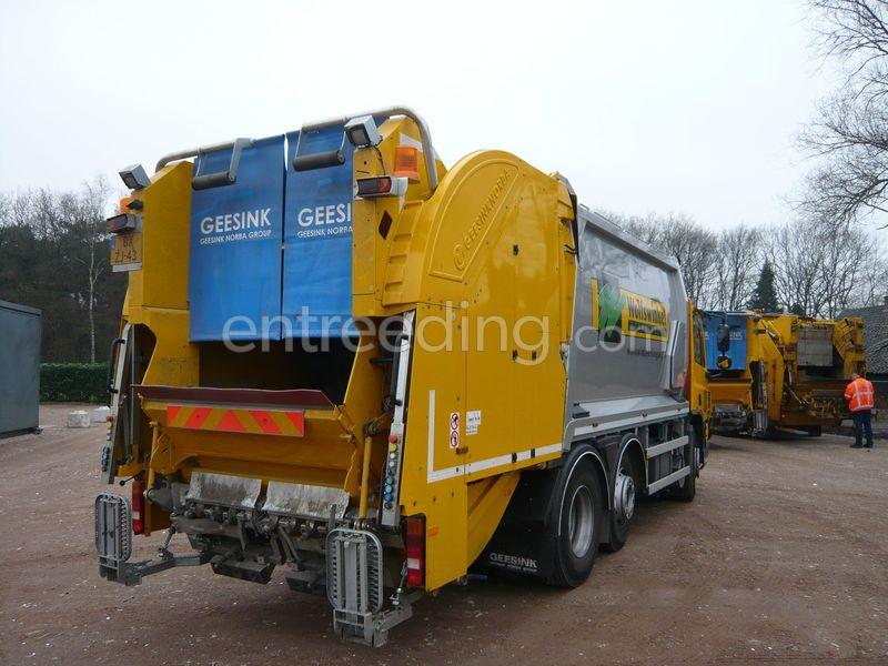 DAF 75 CF Huisvuilwagen