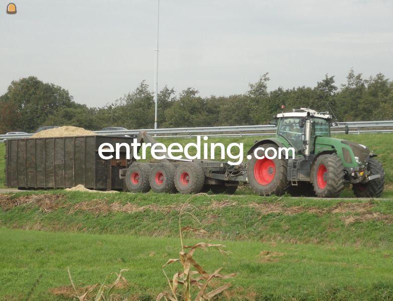 Fendt + containercarrier 30 ton