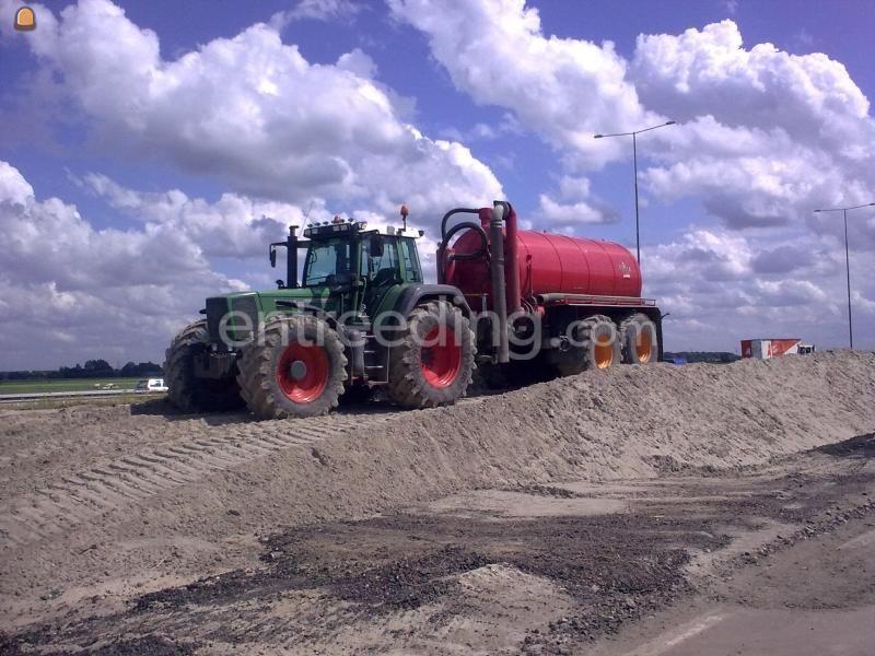 Fendt + 17m3 waterwagen