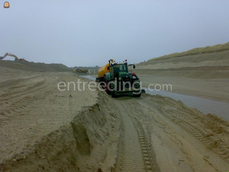 Fendt + 14m3 waterwagen