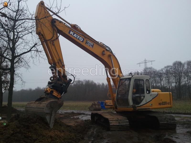 Kato 22ton 3D GPS (Trimble)