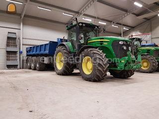 John Deere 7930 + haakarm... Omgeving Purmerend