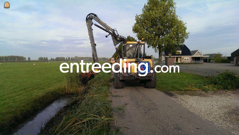 Mecalac + maaikorf + klepelbak