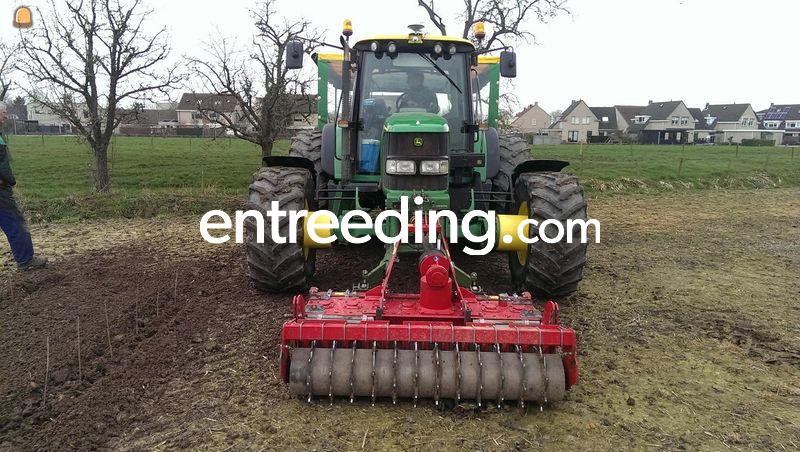 Tractor + Bas Rijs plantmachine