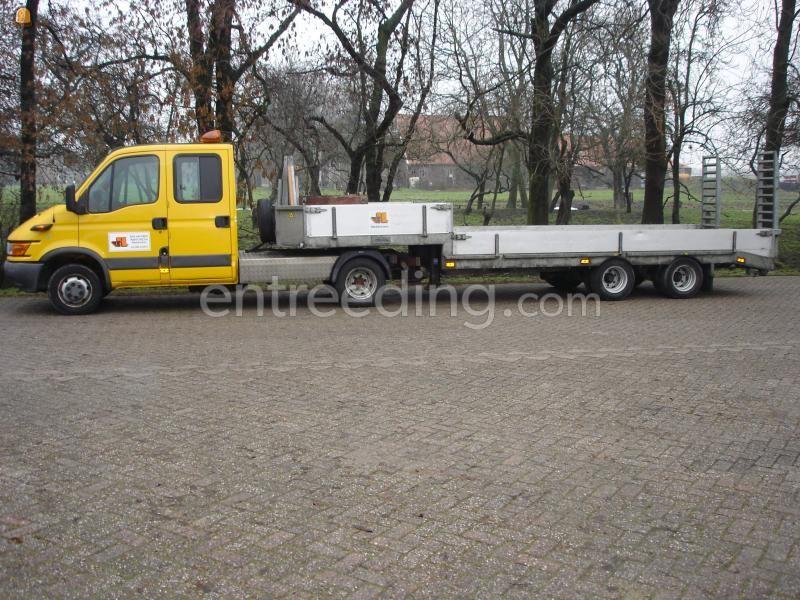 Iveco met veldhuis trailer