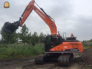 DoosanDX225LC-5 Omgeving Schagen